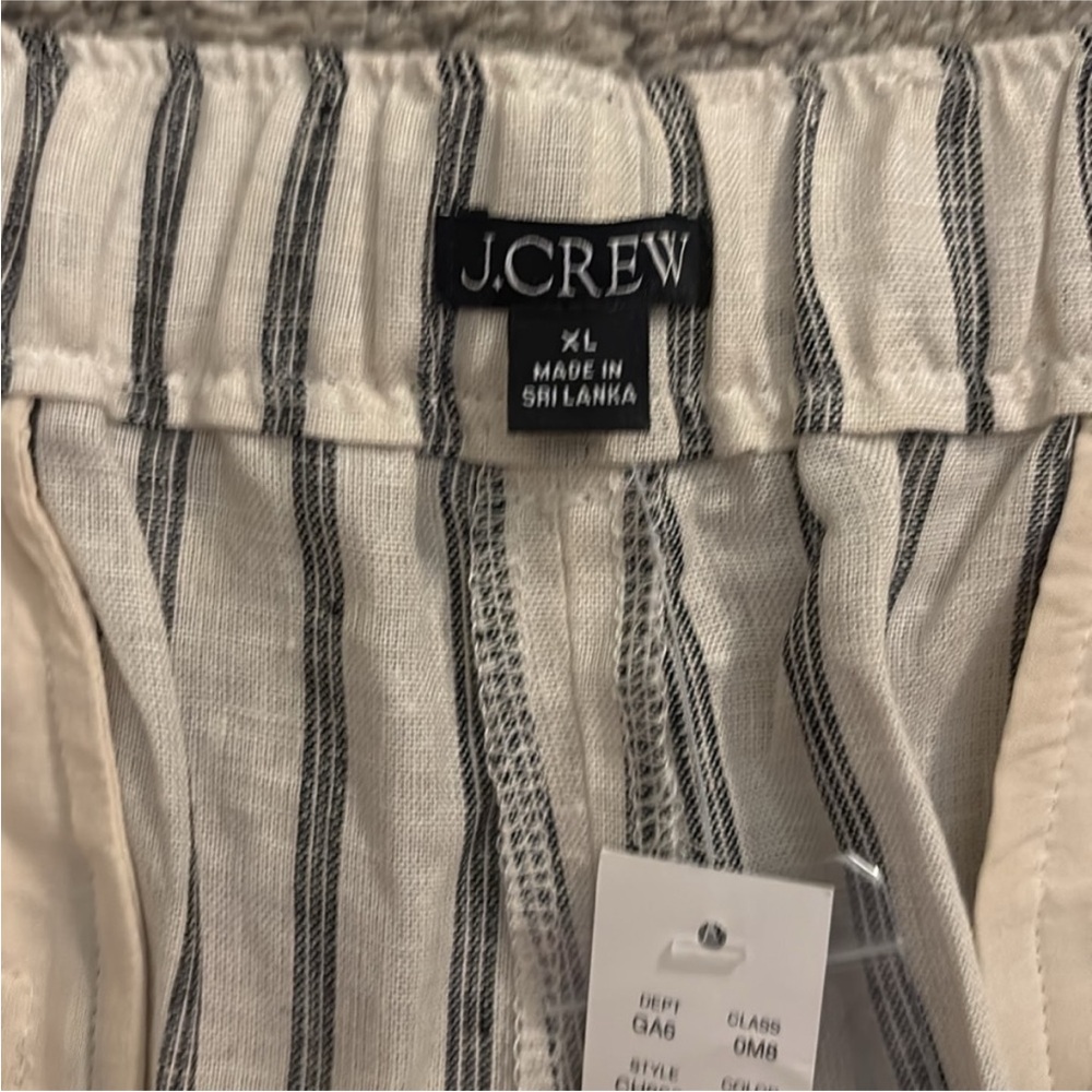 🩶 {PRICE FIRM} J. Crew 6” Harbor Short in Striped Linen - Picture 6 of 8